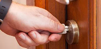 Lock Locksmith Tech Bronx, NY 718-304-2930 Lock Locksmith Tech Bronx, NY 718-304-2930 - ignition-repair