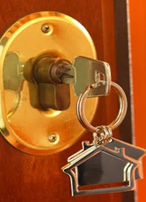 Lock Locksmith Tech Bronx, NY 718-304-2930 - residential-locksmith-store